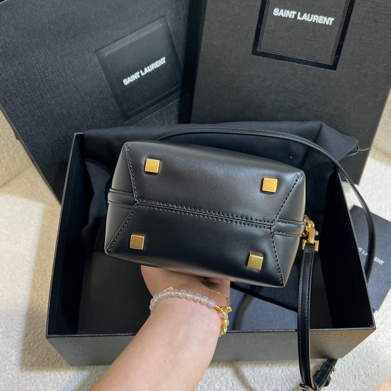 Bolsa Saint Laurent LE 37 Pequena