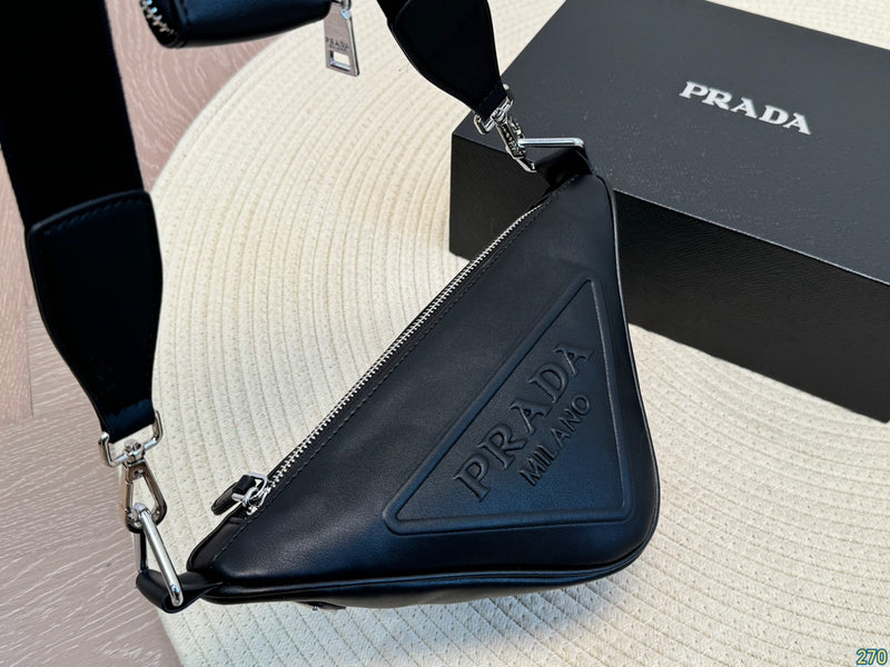 Bolsa Modelo Prada Tiracolo com Placa de Logo