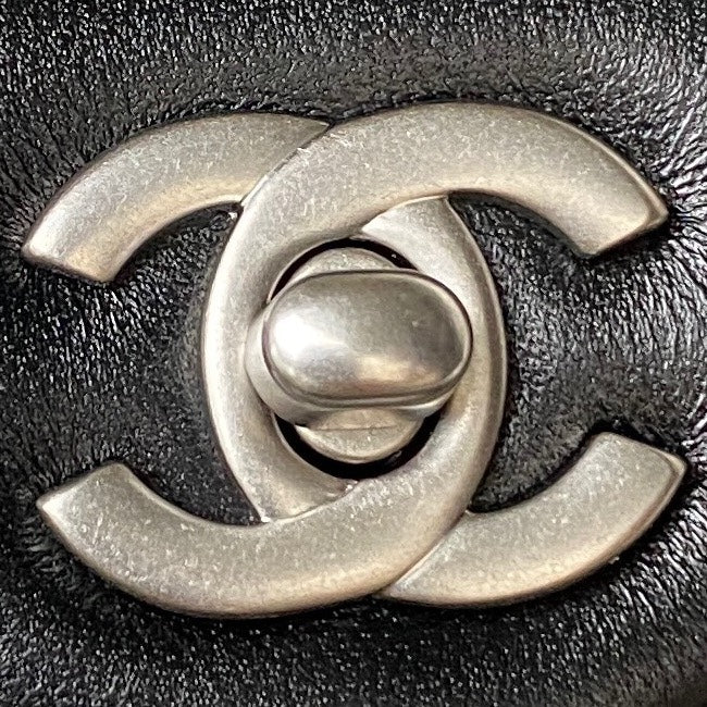 Bolsa Chanel Classic Double Flap Preta