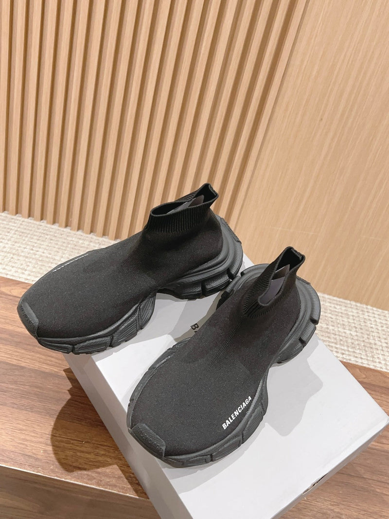 Tênis Modelo Balenciaga Corrida