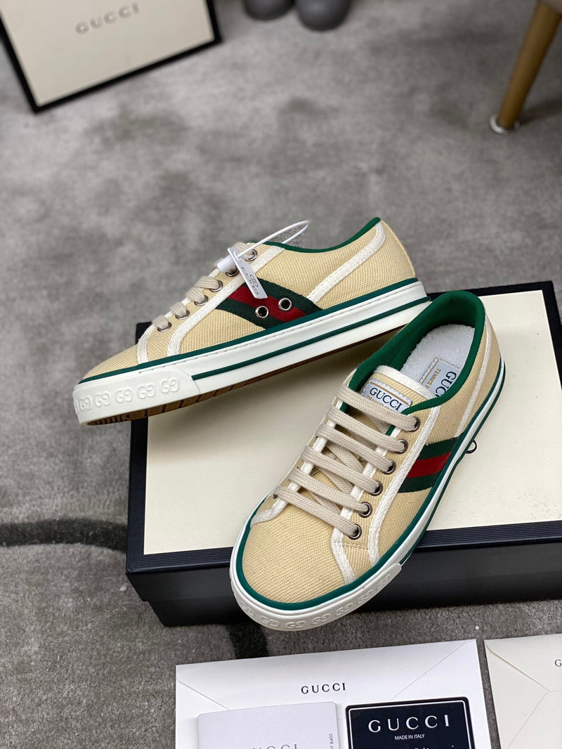 Sneaker Modelo Gucci Tennis 1977