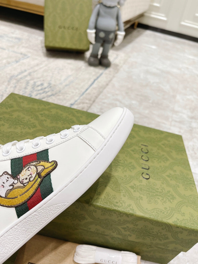 Sneaker Modelo Gucci Banana