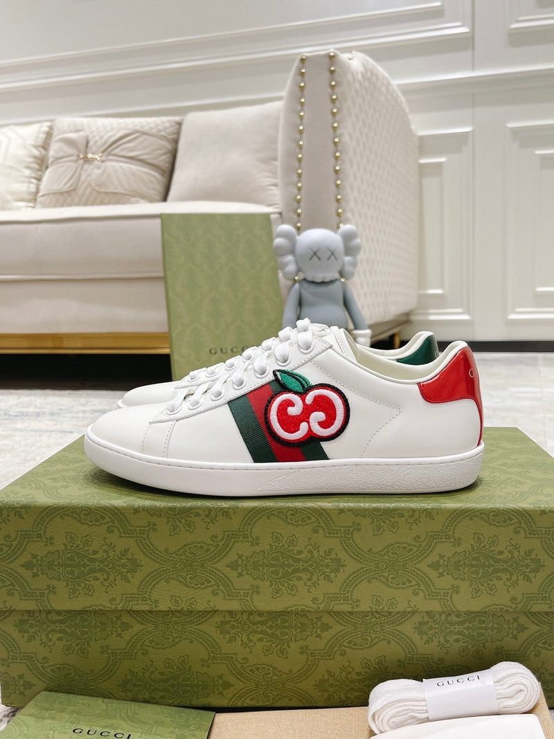 Sneaker Modelo Gucci Apple