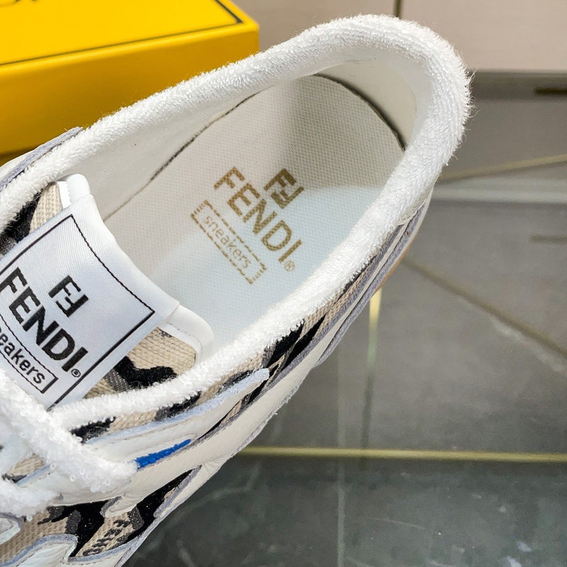 Sneaker Modelo Fendi