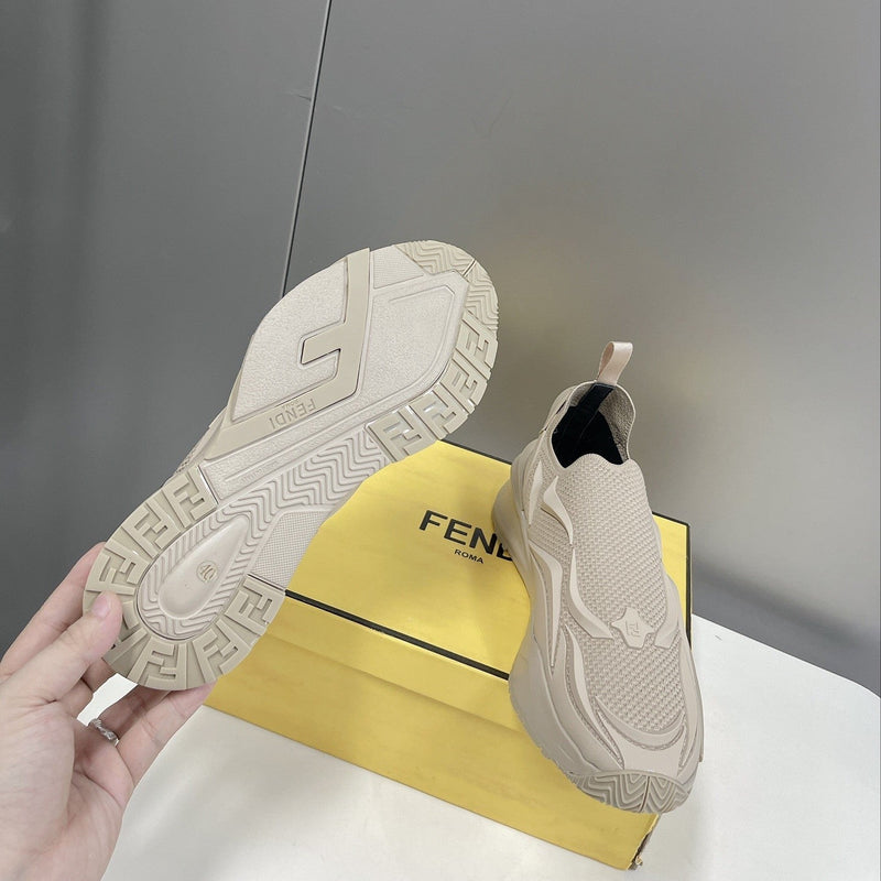 Sneaker Modelo Fendi