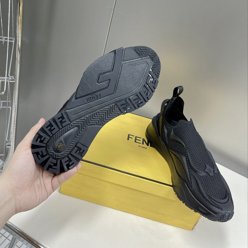 Sneaker Modelo Fendi