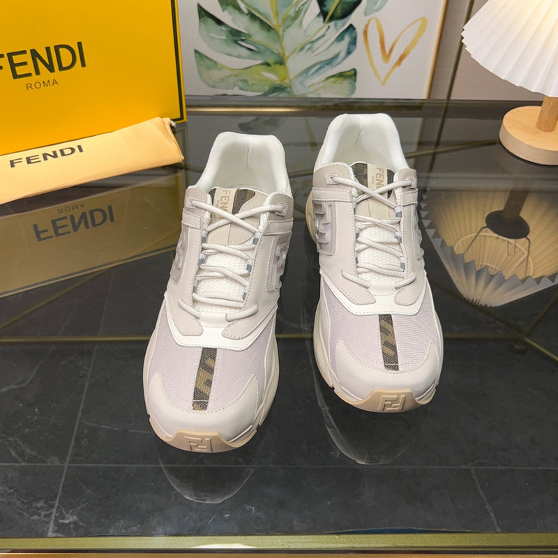 Sneaker Modelo Fendi