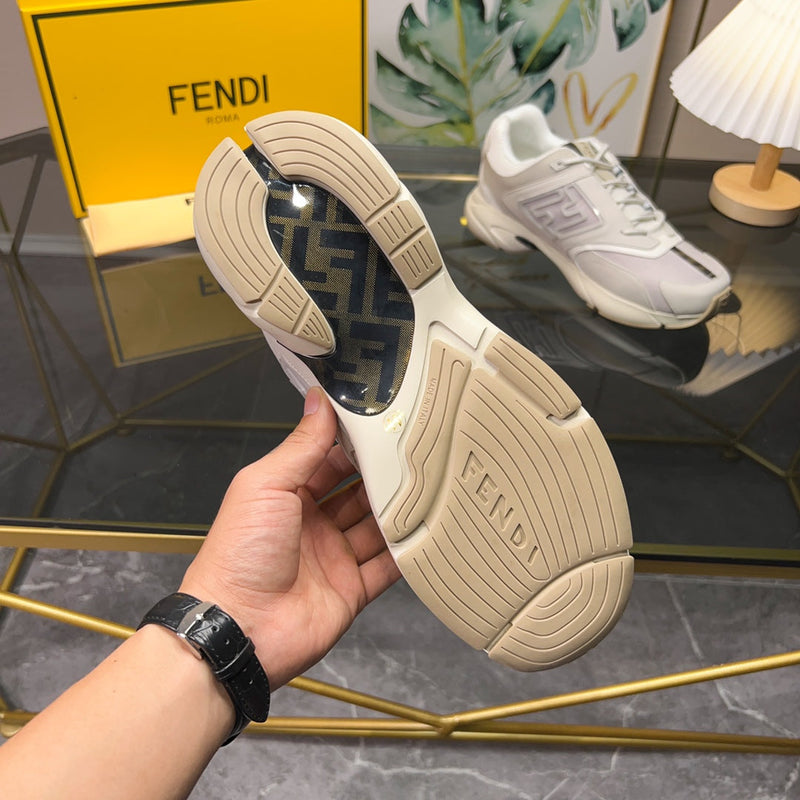 Sneaker Modelo Fendi