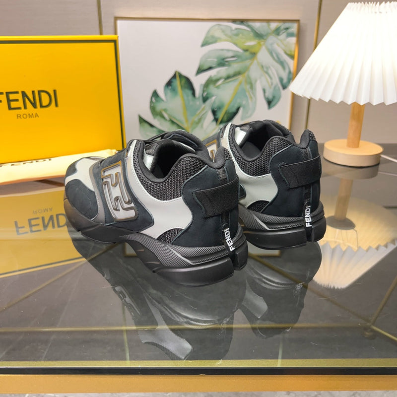 Sneaker Modelo Fendi