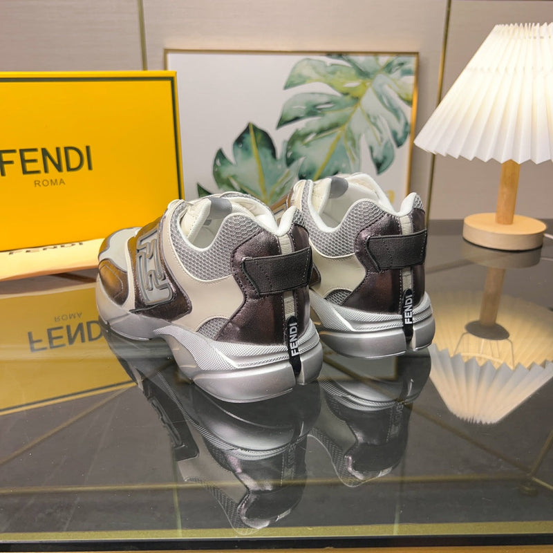 Sneaker Modelo Fendi