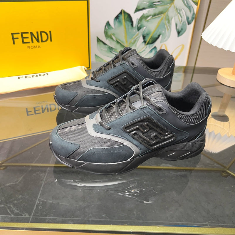 Sneaker Modelo Fendi