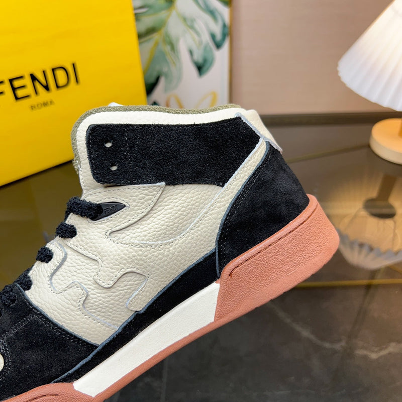 Sneaker Modelo Fendi