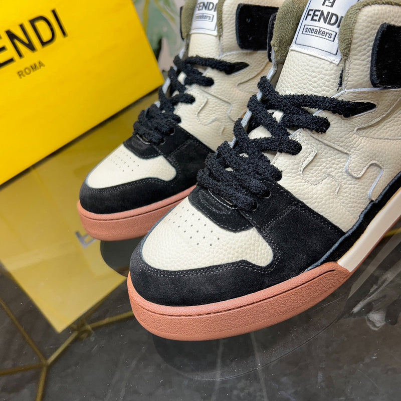 Sneaker Modelo Fendi