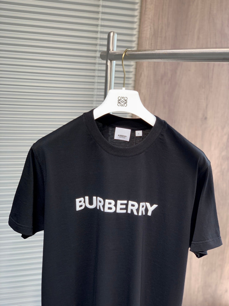 Camiseta Modelo Burberry Logo Print