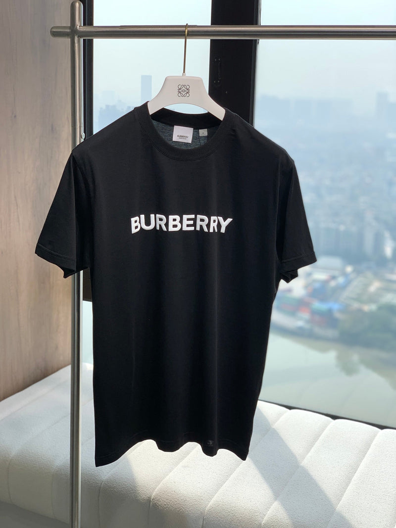 Camiseta Modelo Burberry Logo Print