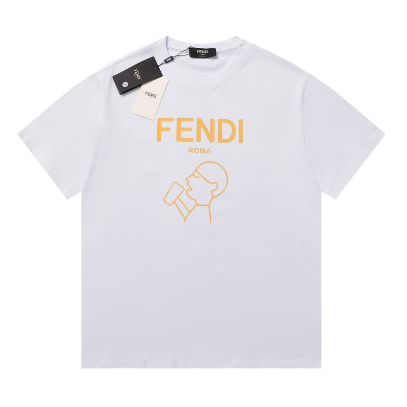 Camiseta Modelo Fendi