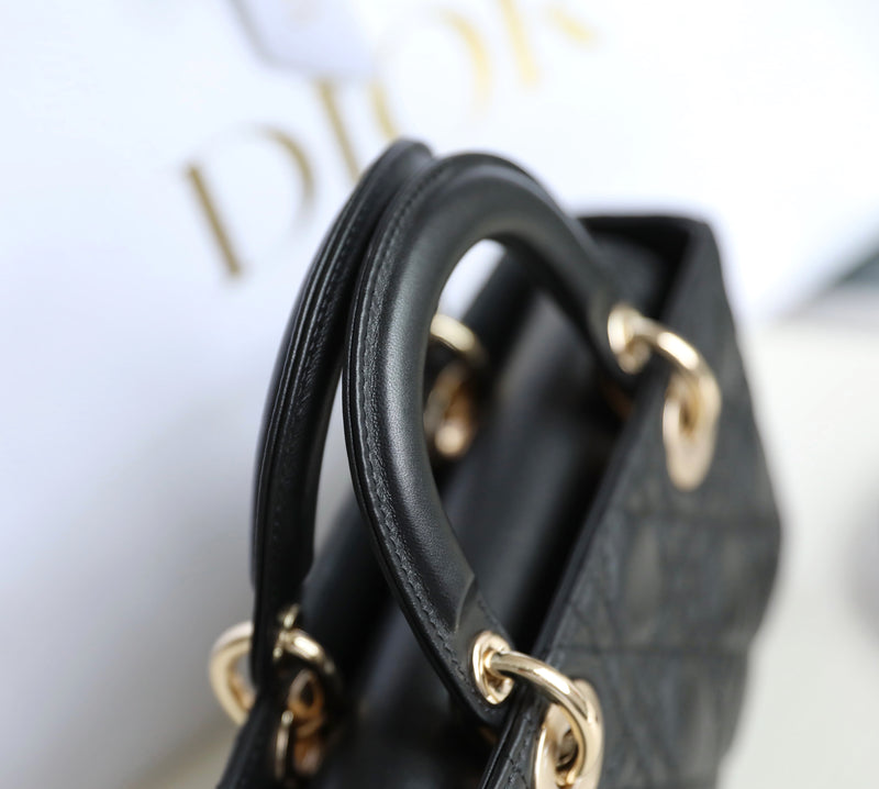 Bolsa Lady D-Joy Pequena Dior
