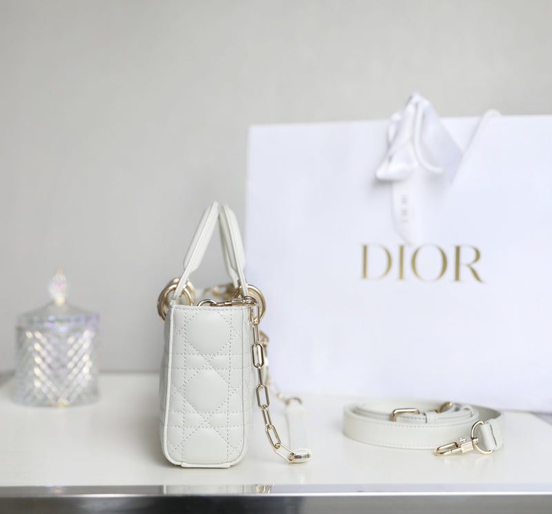 Bolsa Lady D-Joy Pequena Dior