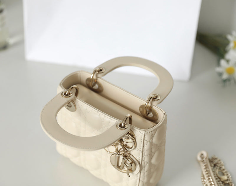 Bolsa Lady Dior Mini