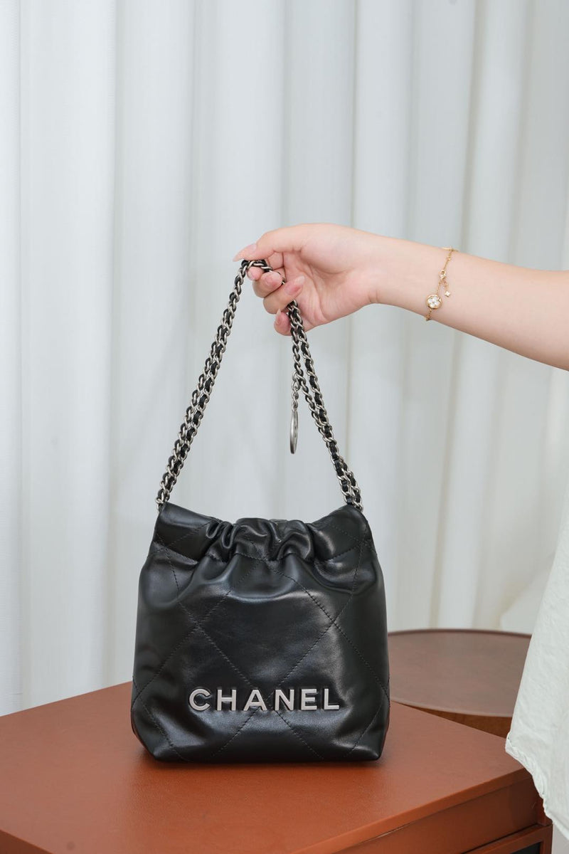 Mini Bolsa Chanel 22