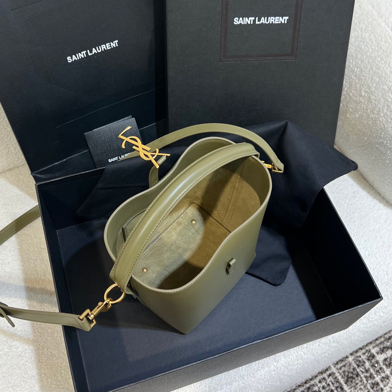 Bolsa Saint Laurent LE 37 Pequena