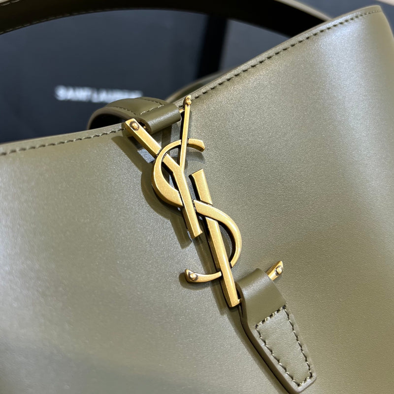 Bolsa Saint Laurent LE 37 Pequena