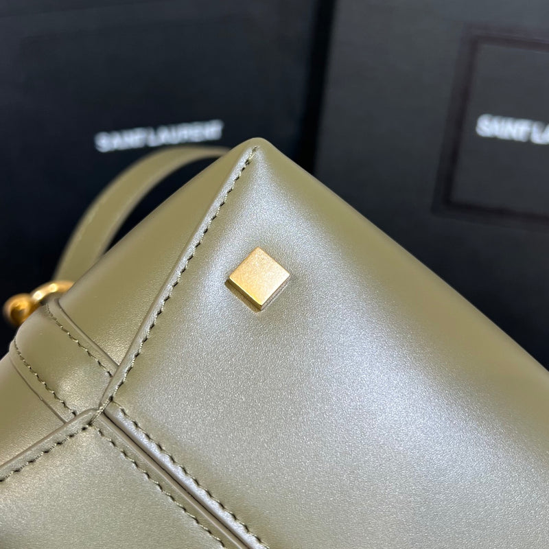 Bolsa Saint Laurent LE 37 Pequena