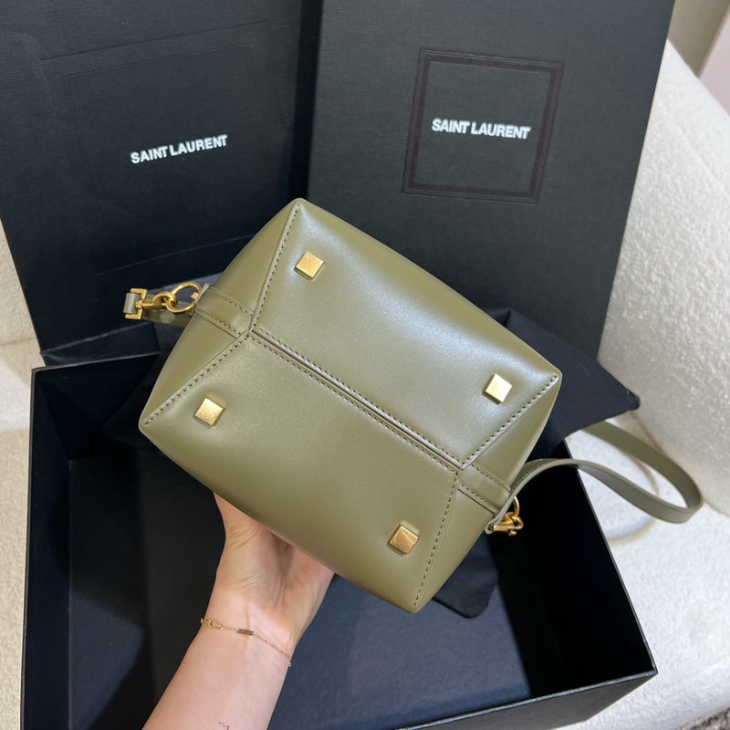 Bolsa Saint Laurent LE 37 Pequena