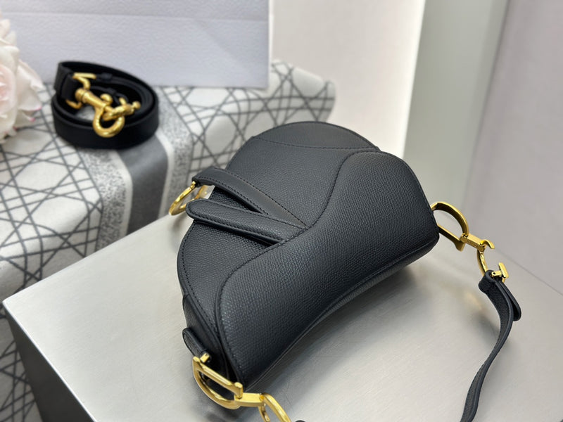 Bolsa Dior Saddle Míni com Alça