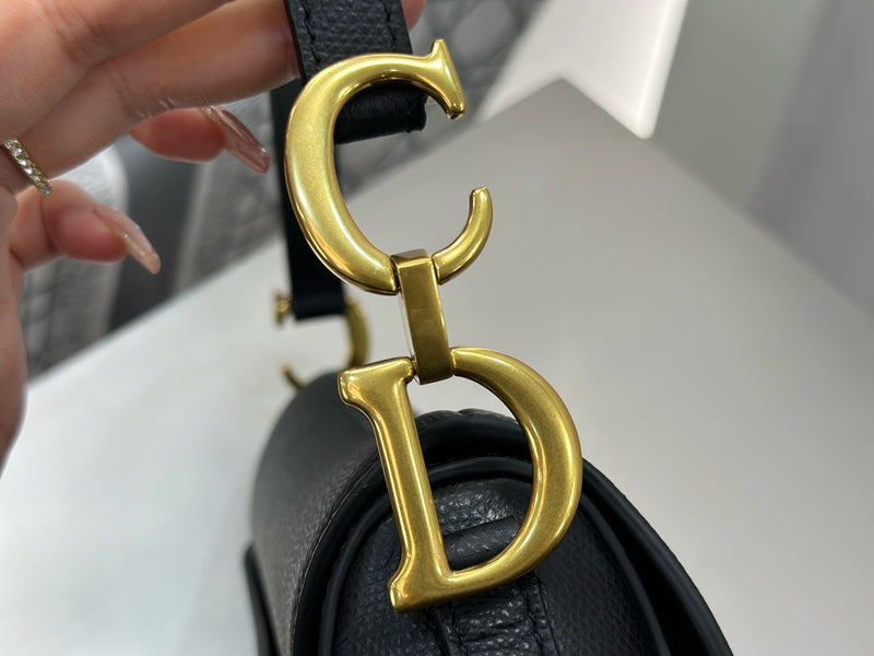 Bolsa Dior Saddle Míni com Alça