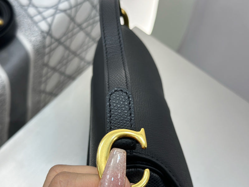 Bolsa Dior Saddle Míni com Alça