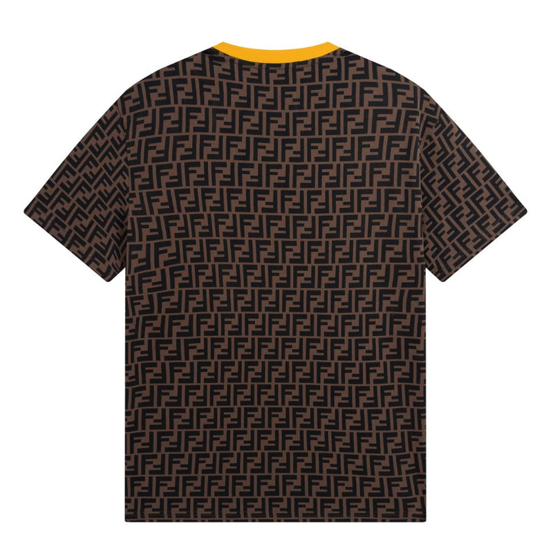 Camiseta Modelo Fendi