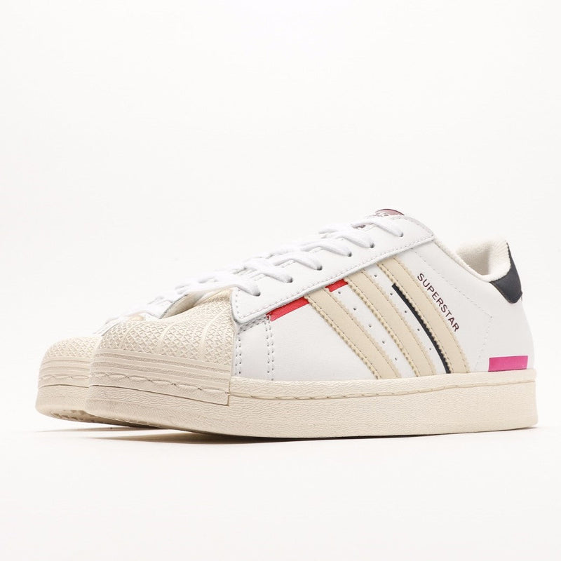 Tênis Modelo Adidas Superstar