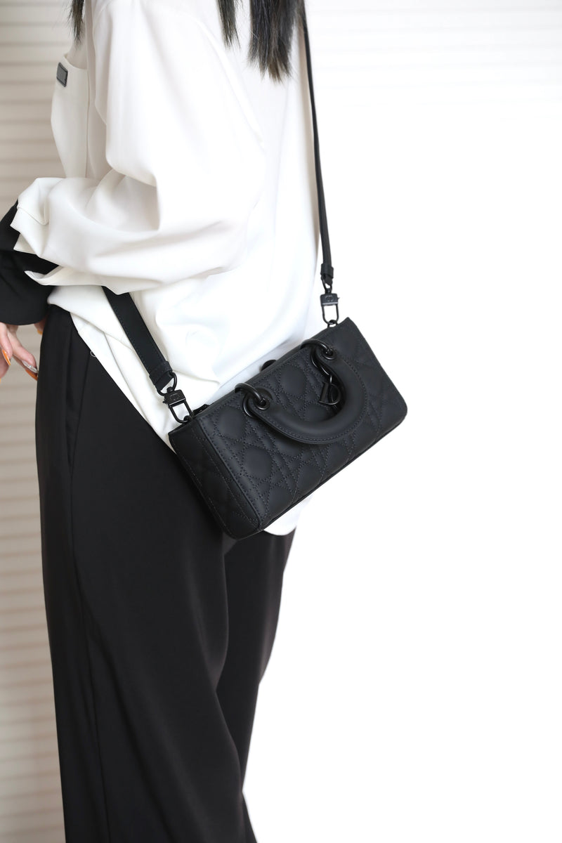 Bolsa Lady D-Joy Pequena Dior