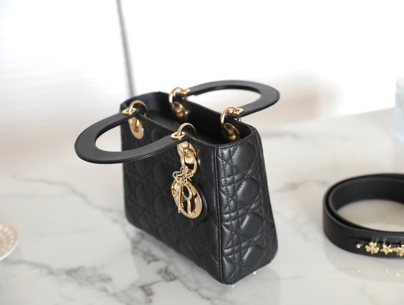 Bolsa Lady Dior Small