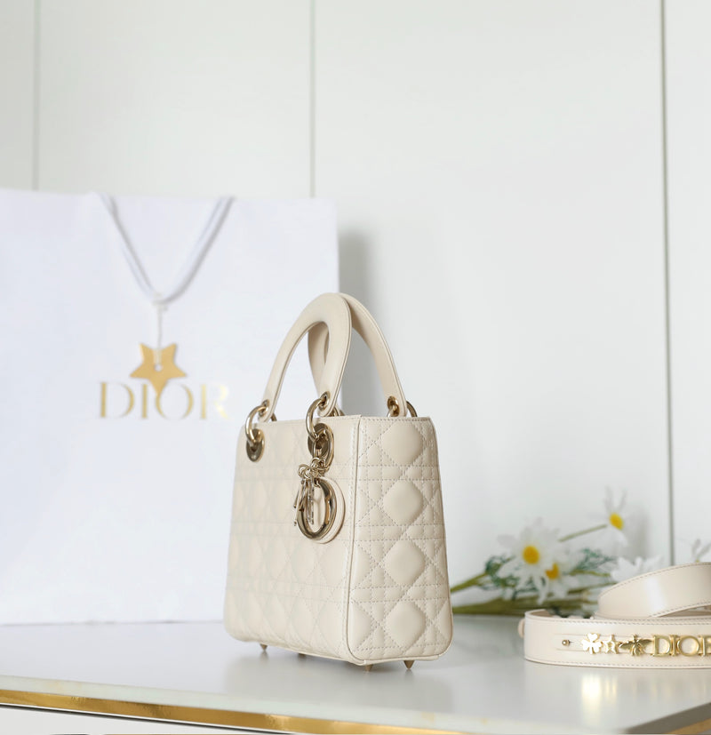 Bolsa Lady Dior Small