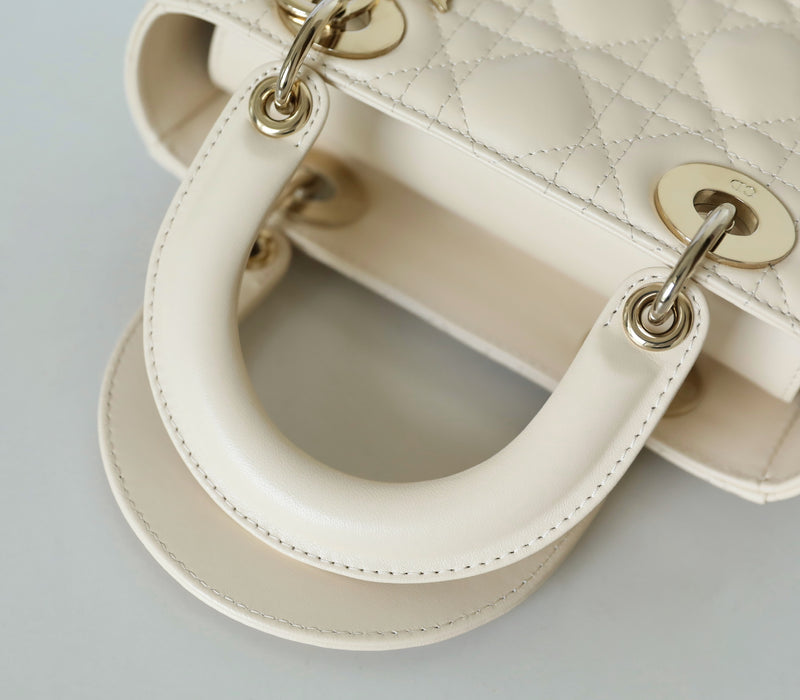 Bolsa Lady Dior Small