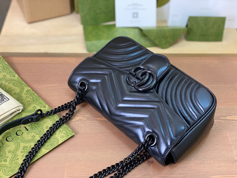 Bolsa Gucci Marmont Média e Grande