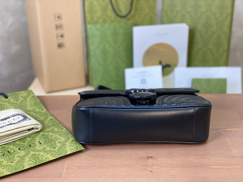 Bolsa Gucci Marmont Média e Grande