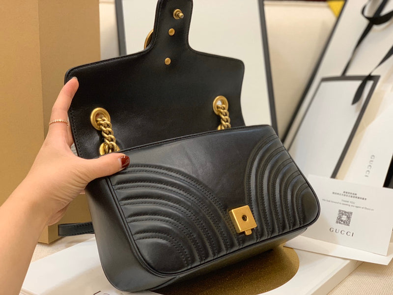 Gucci Marmont Grande