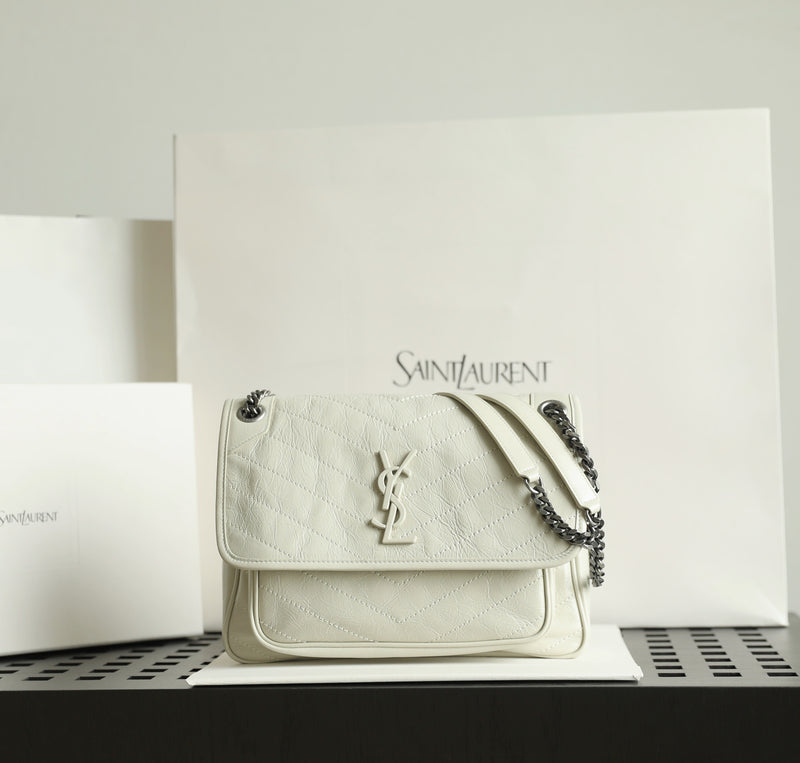 Tamanho Saint Laurent