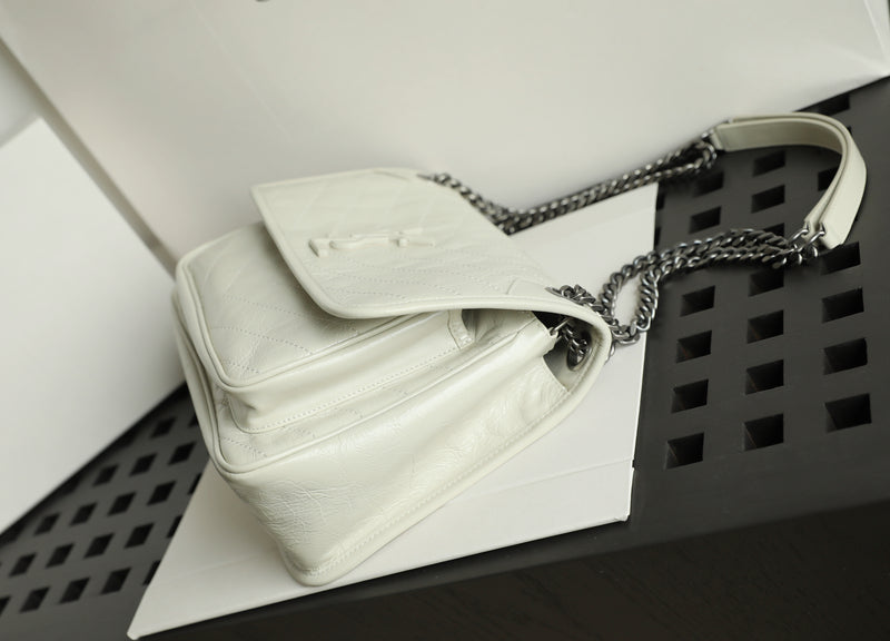 Tamanho Saint Laurent