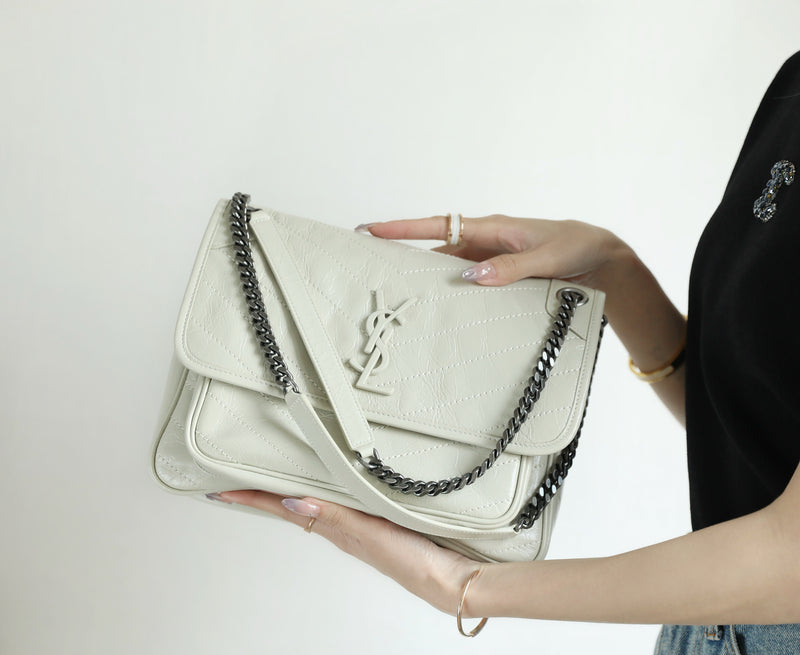 Tamanho Saint Laurent