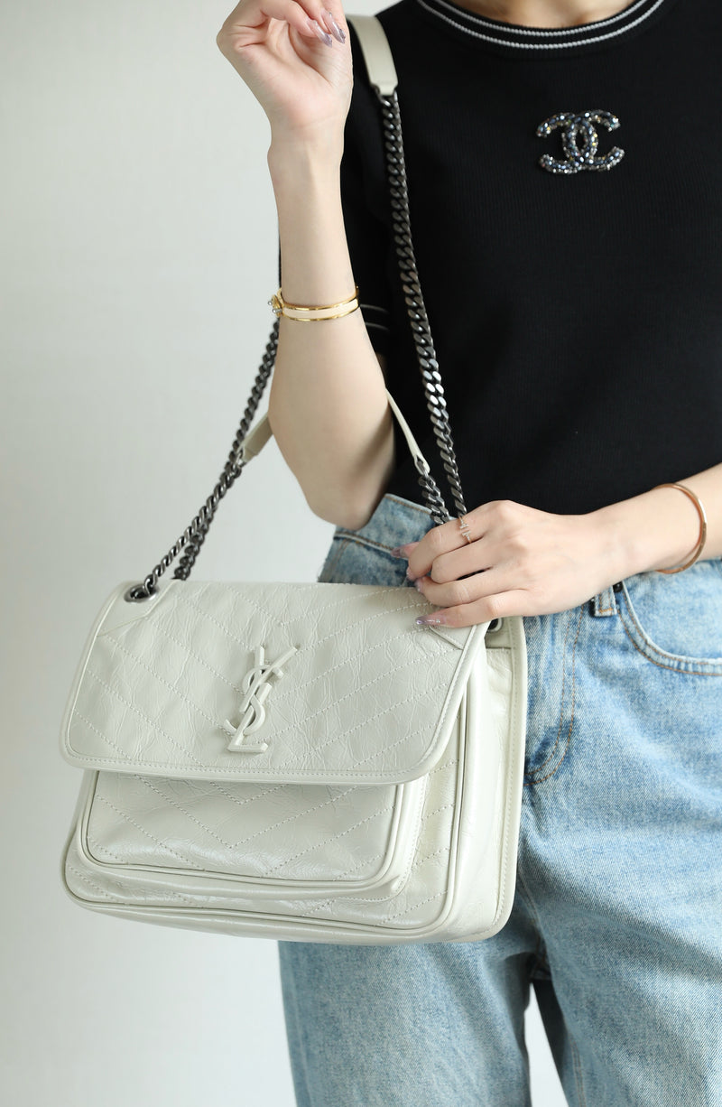 Tamanho Saint Laurent