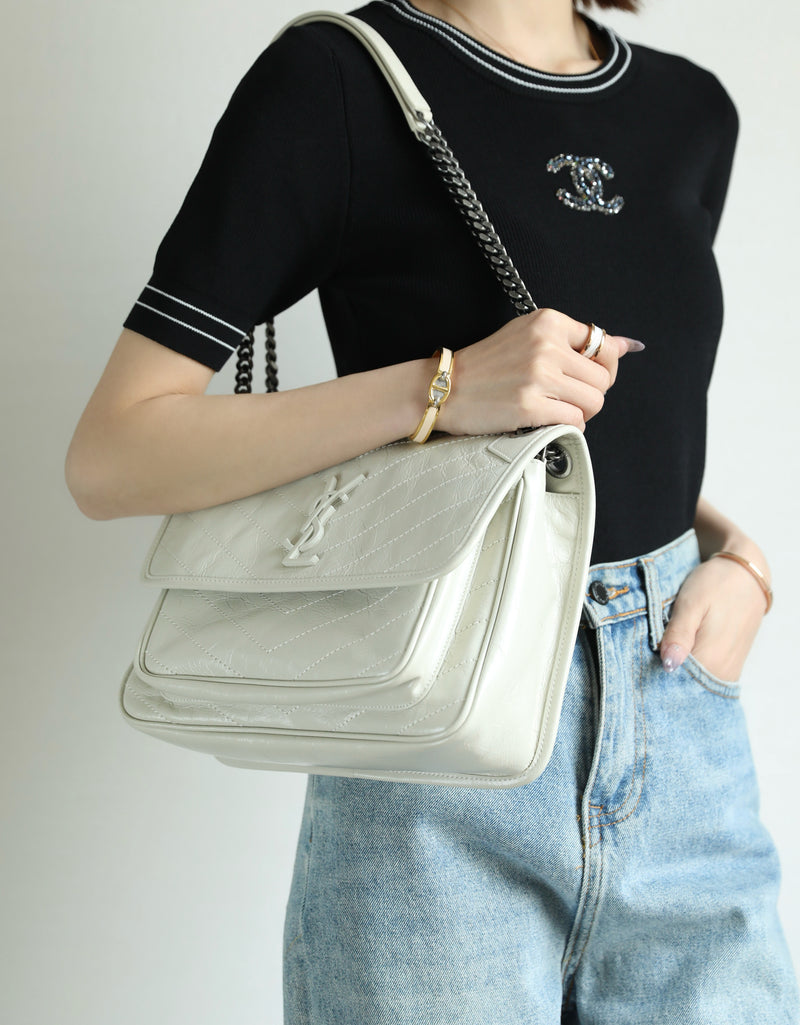 Tamanho Saint Laurent