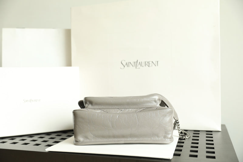 Tamanho Saint Laurent