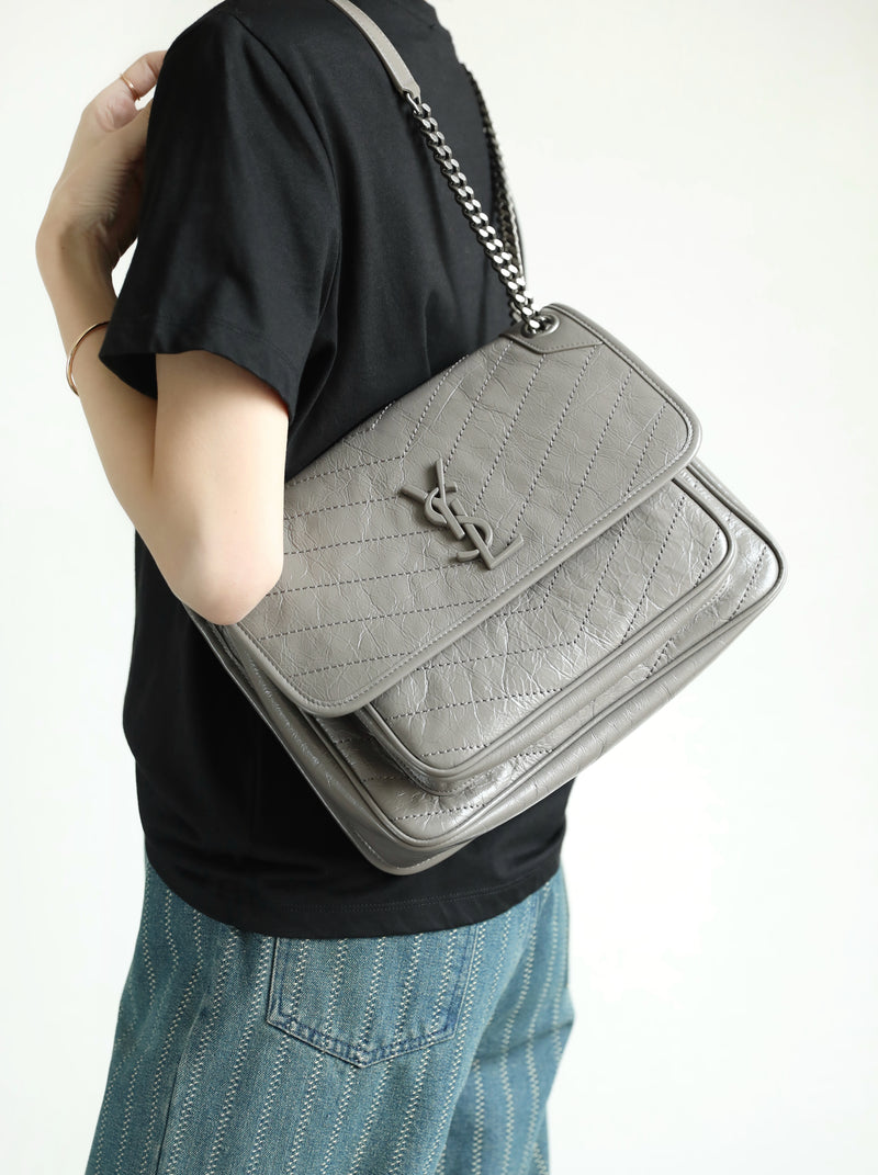 Tamanho Saint Laurent