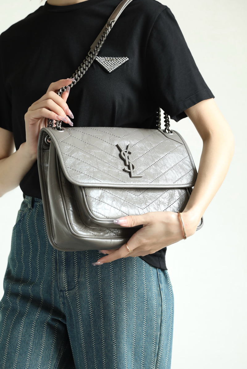 Tamanho Saint Laurent