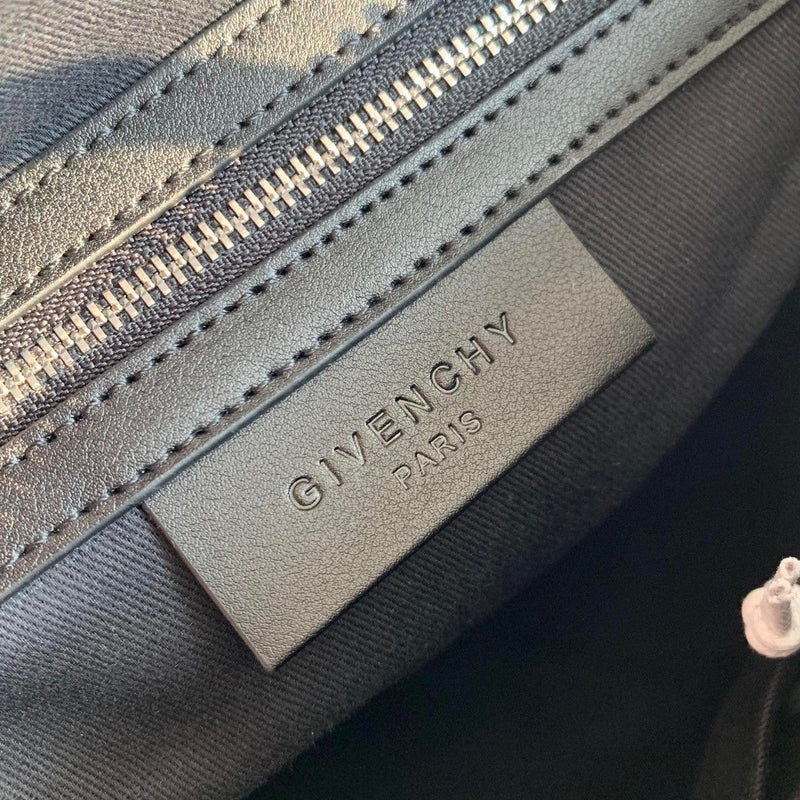 Bolsa Modelo Givenchy Antigona Tote