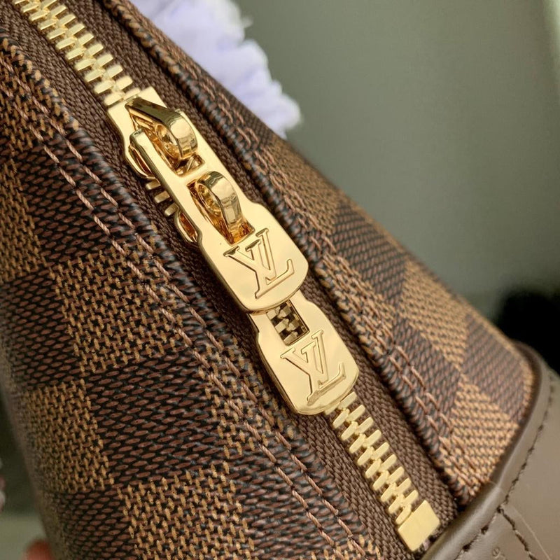 Bolsa Modelo Louis Vuitton Alma BB